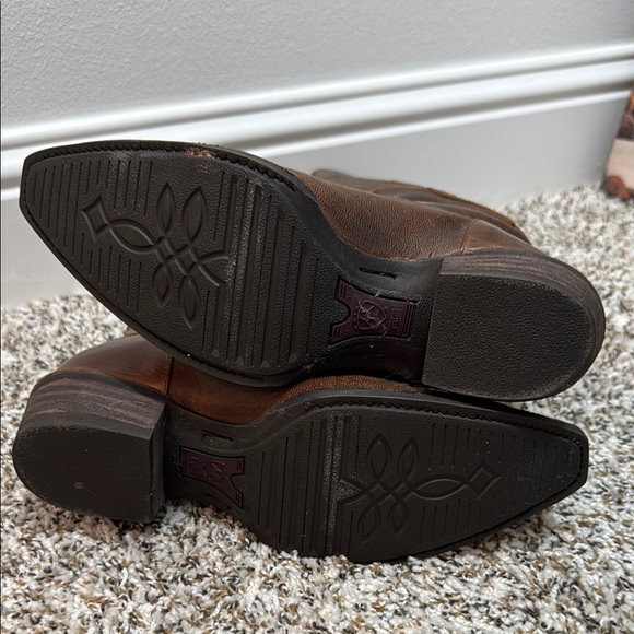 Ariat Genuine Leather Cowboy Boots - Picture 7 of 16